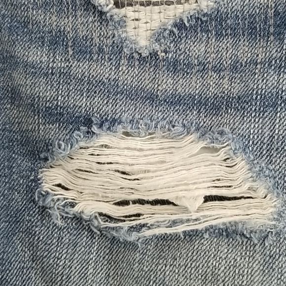 American Eagle denim jean distressed ripped holes rips shorts size 0 - Picture 3 of 8